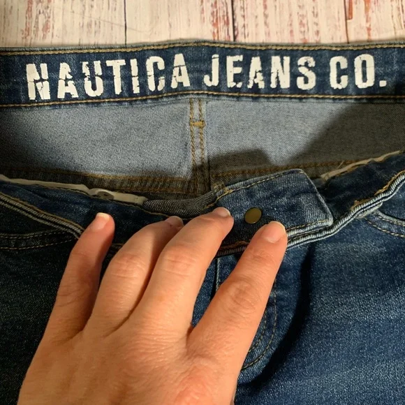 Nautica Jeans Company jeans. Mid rise. Size 16. - Picture 3 of 7